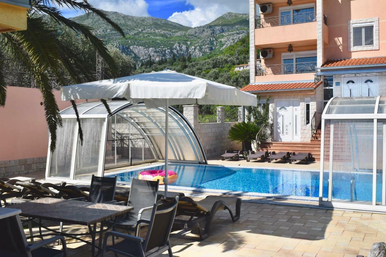 Villa Dolphin Apartments Petrovac Εξωτερικό φωτογραφία