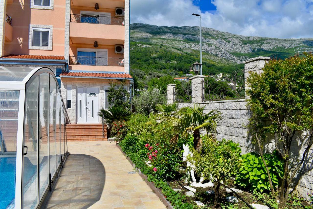 Villa Dolphin Apartments Petrovac Εξωτερικό φωτογραφία