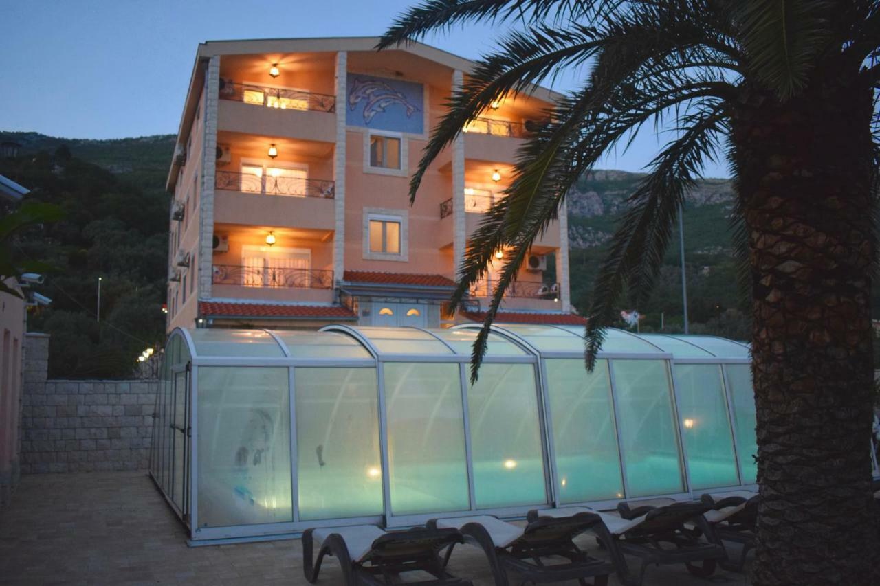 Villa Dolphin Apartments Petrovac Εξωτερικό φωτογραφία