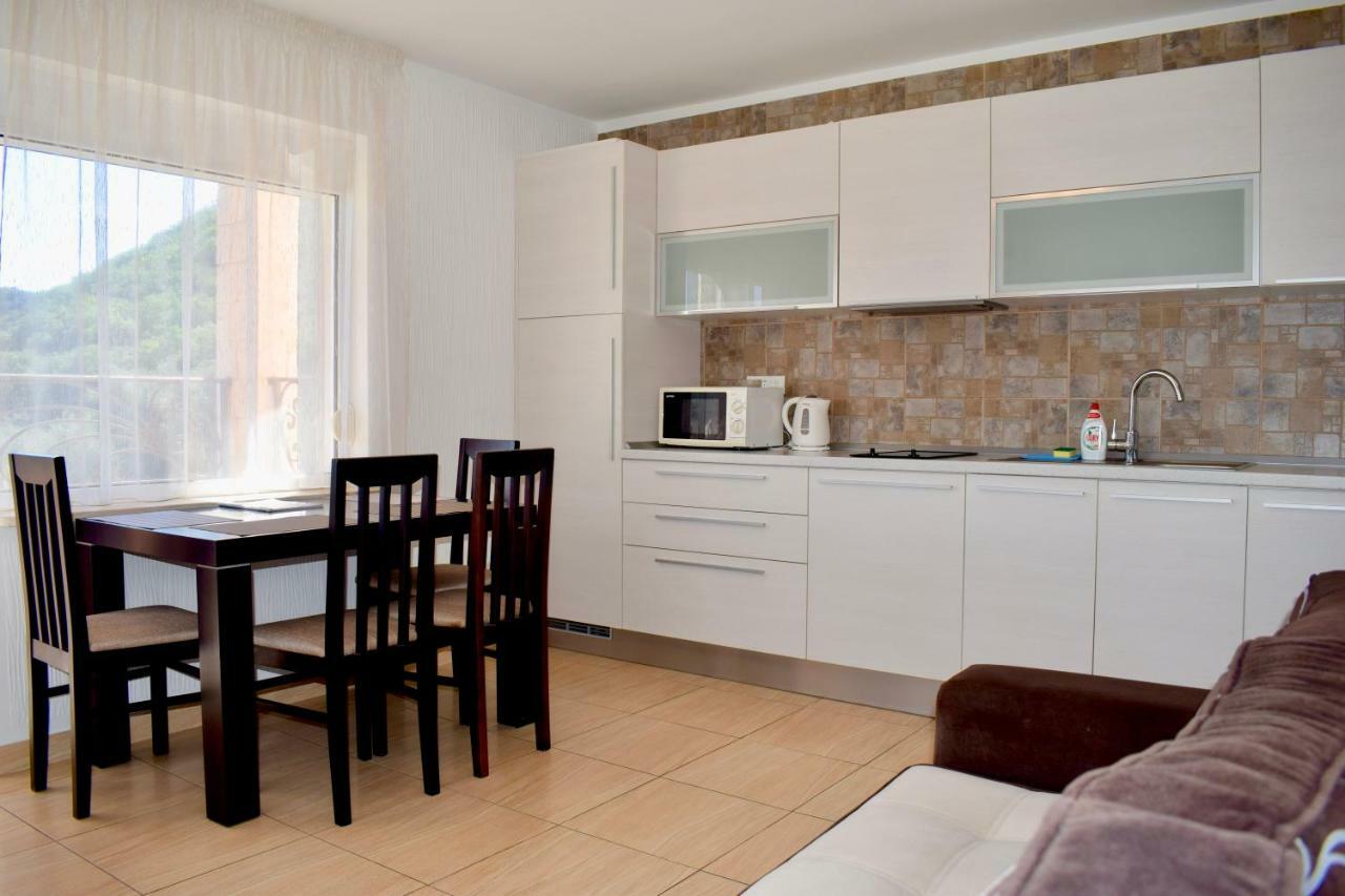 Villa Dolphin Apartments Petrovac Εξωτερικό φωτογραφία