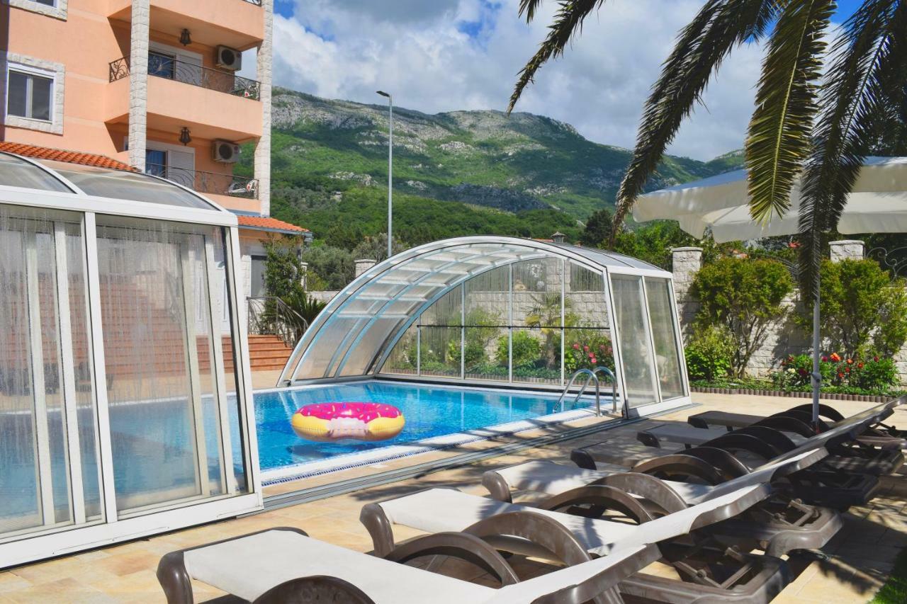 Villa Dolphin Apartments Petrovac Εξωτερικό φωτογραφία